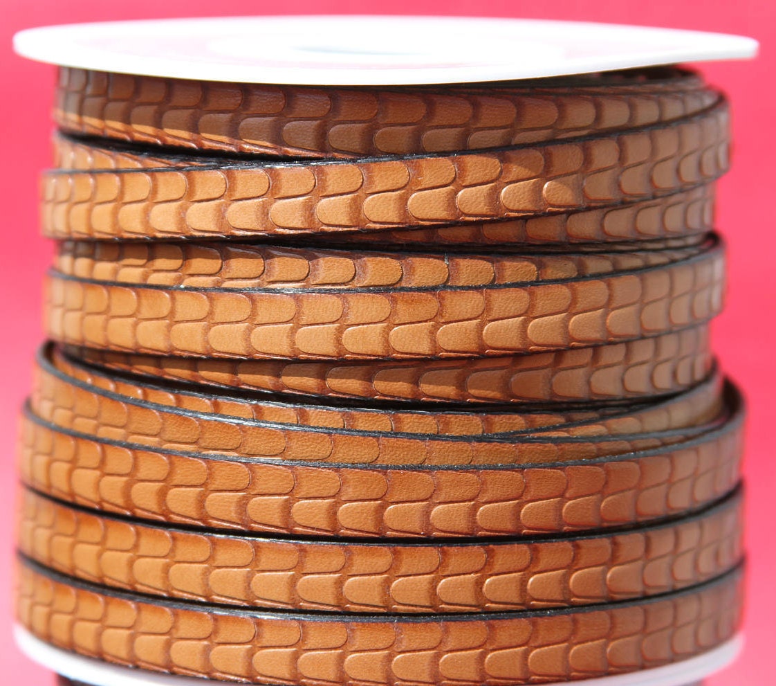 MADE in EUROPE 24'' flat 10mm engraved leather cord, 10mm flat leather cord, 10mm embossed leather cord (511/10/33)