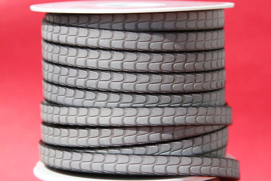MADE in EUROPE 24'' flat 10mm engraved leather cord, 10mm flat leather cord, 10mm embossed leather cord (511/10/41)