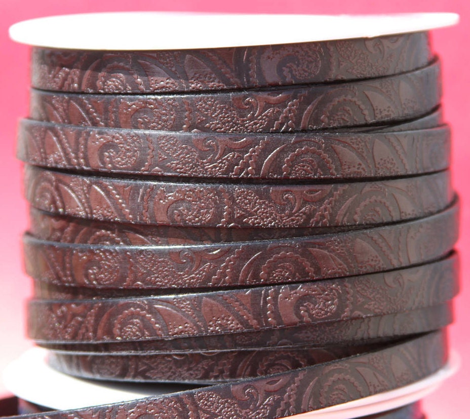 MADE in EUROPE 24'' flat 10mm engraved leather cord, 10mm flat leather cord, 10mm embossed leather cord (503/10/02)