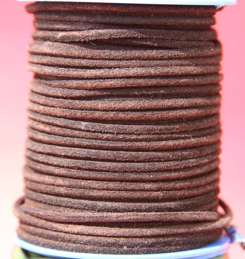 MADE in EUROPE 2 yards of suede cord, 3mm round suede cord (3cromar)