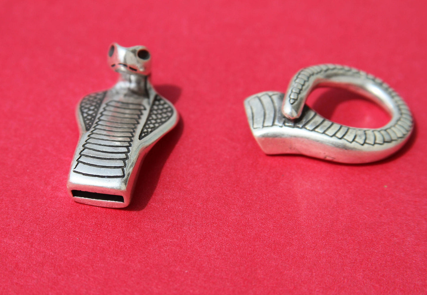 FC0005>> MADE in EUROPE zamak snake hook clasp, silver hook clasp, flat  cord snake clasp (77913/02) qty1