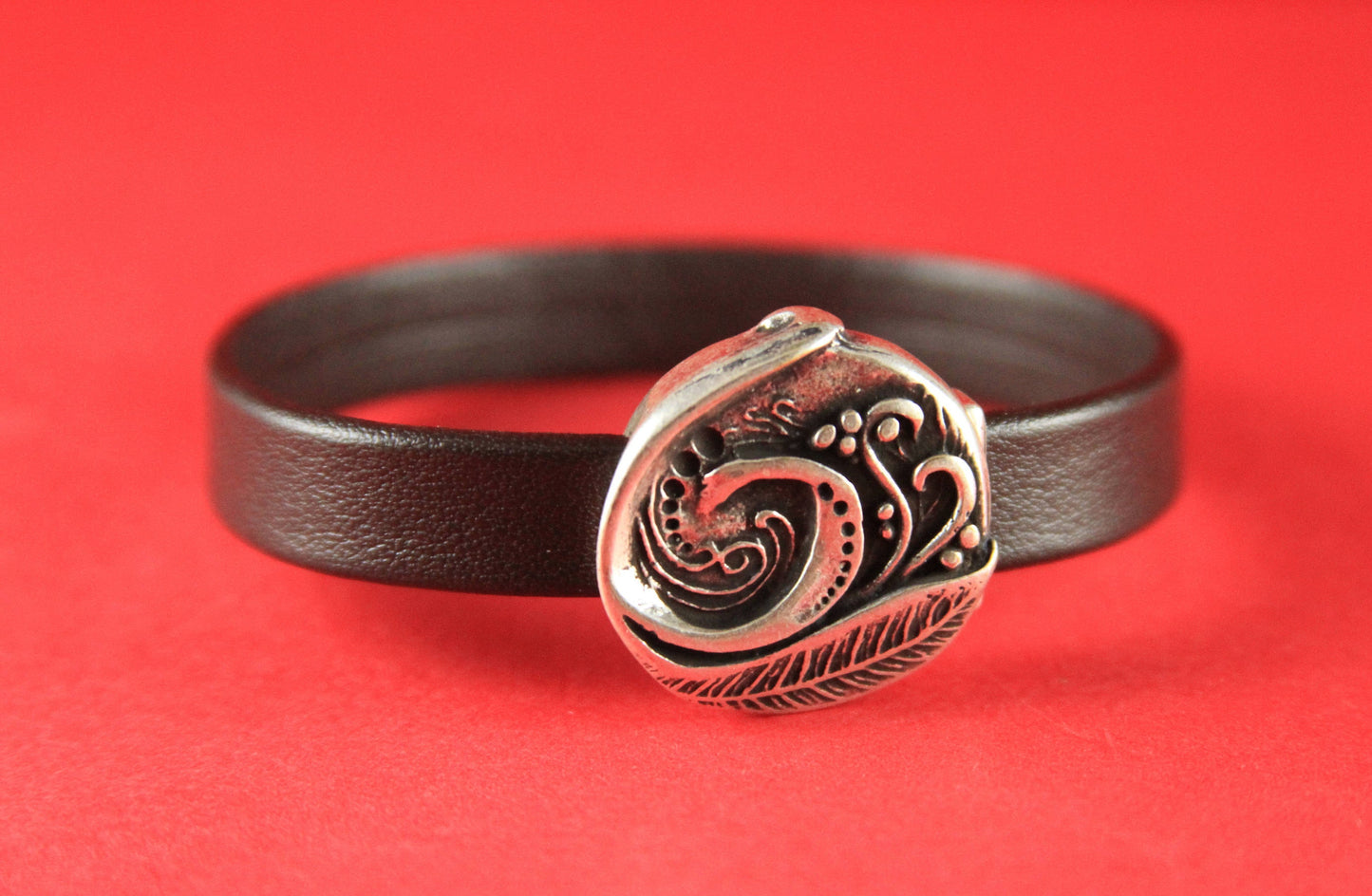 FC0060>>MADE in EUROPE zamak engraved magnetic clasp, 10mm flat cord magnetic clasp, 10x2mm magnetic clasp (77970/10) Qty1