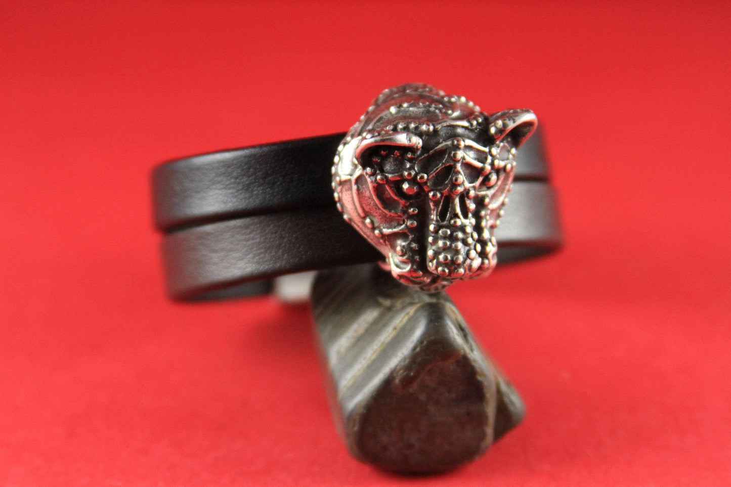 FS0328>>MADE in EUROPE zamak tiger slider, large zamak slider, zamak tiger spacer Qty1