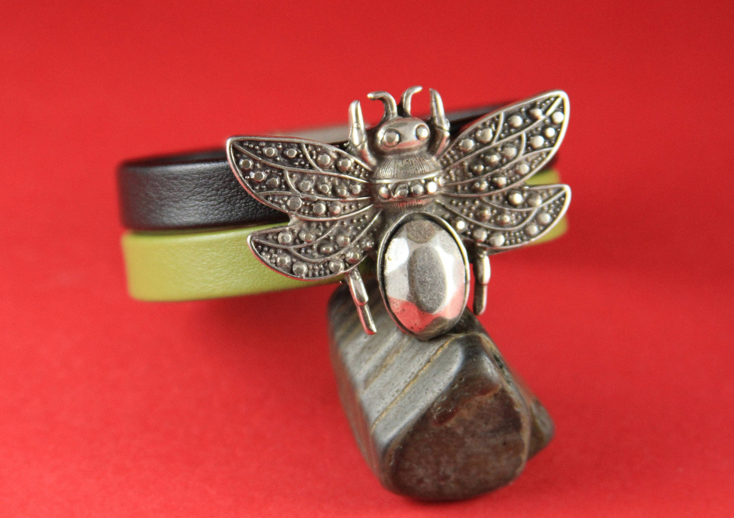 FS0010>>MADE in EUROPE zamak bee slider, large zamak bee slider, zamak  butterfly spacer, 20mm cord slider Qty1