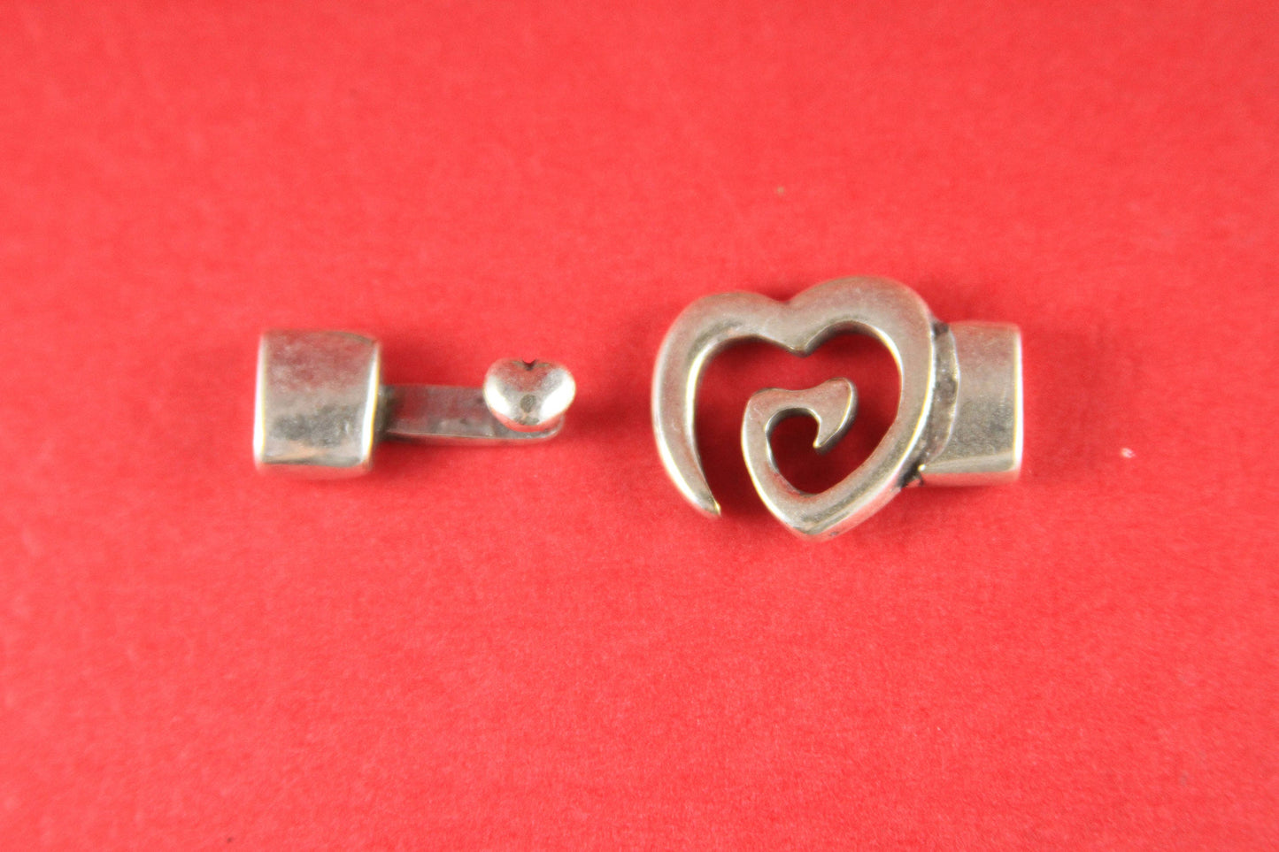 FC0025>> MADE IN EUROPE toggle clasp, swirl toggle clasp, spiral heart toggle clasp, heart toggle clasp (78934/10)