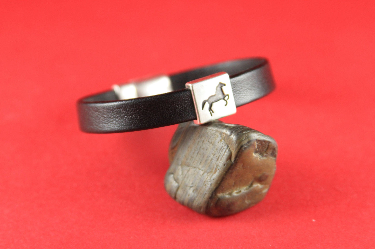 FS0233>>MADE in EUROPE 2 zamak horse sliders, horse slider, 10mm flat cord slider, 10mm flat cord horse slider qty2