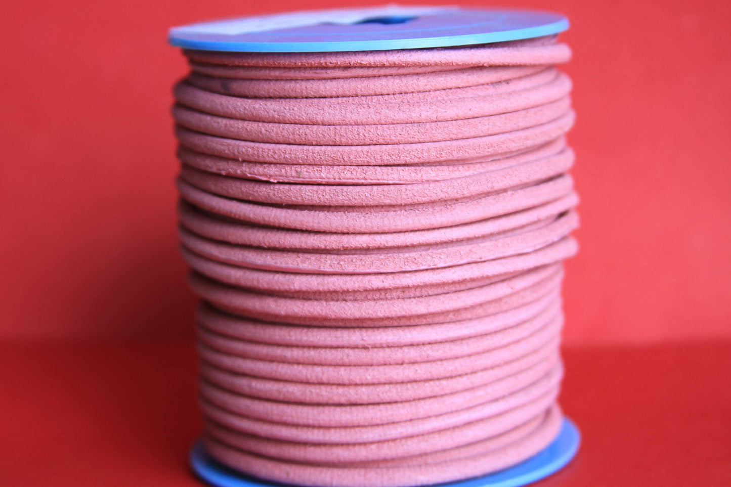 MADE in EUROPE 2 yards of suede cord, 3mm round suede cord (3croare)