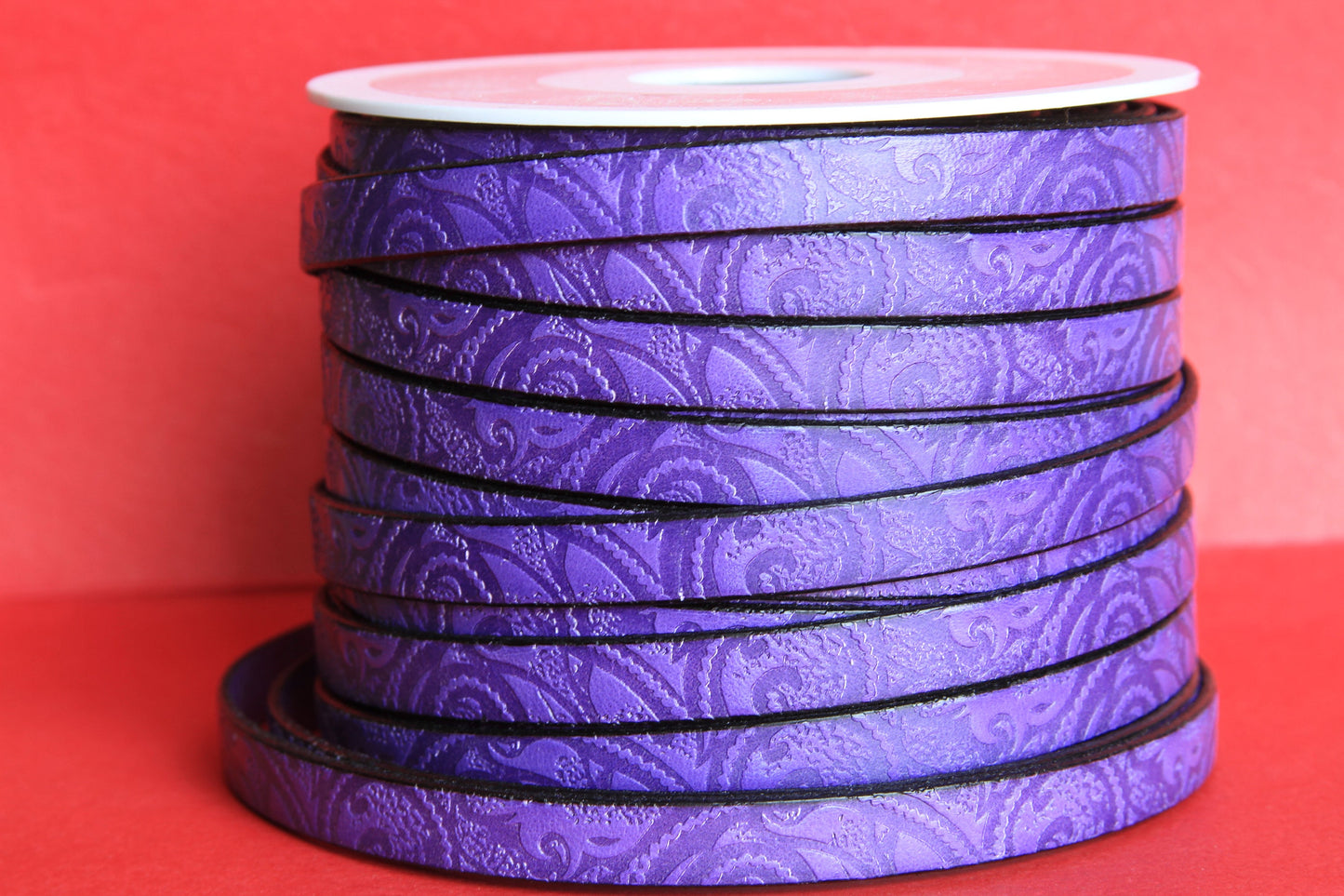 MADE in EUROPE 24" flat leather cord, embossed 10mm purple leather cord, engraved leather cord (503/10/39)