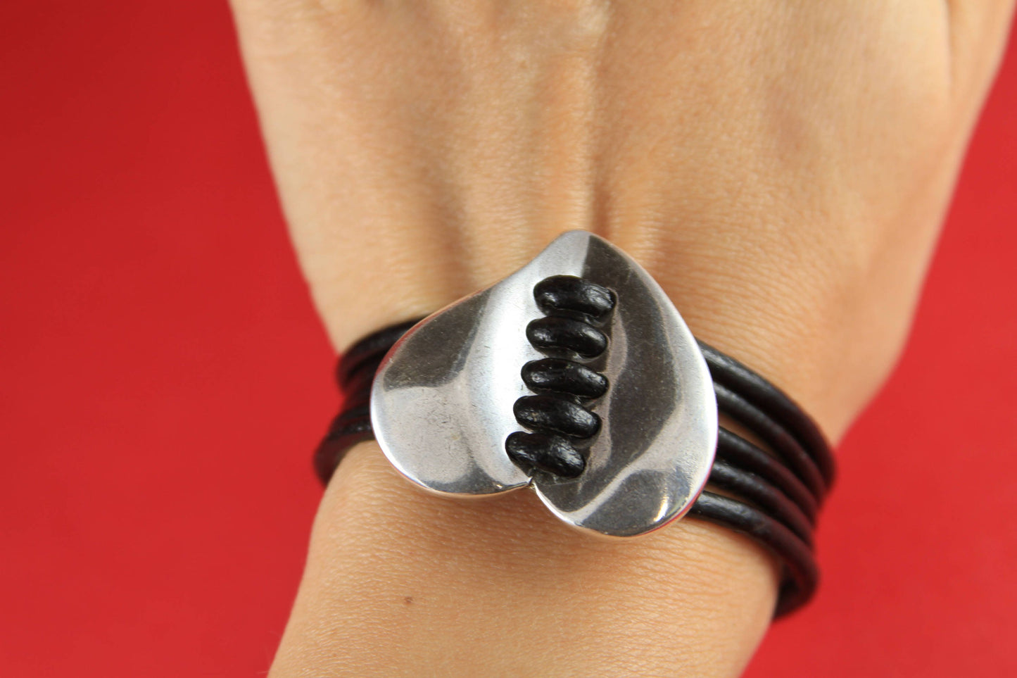 C0104>>MADE in EUROPE zamak heart connector, silver heart slider, stitched heart connector Qty1