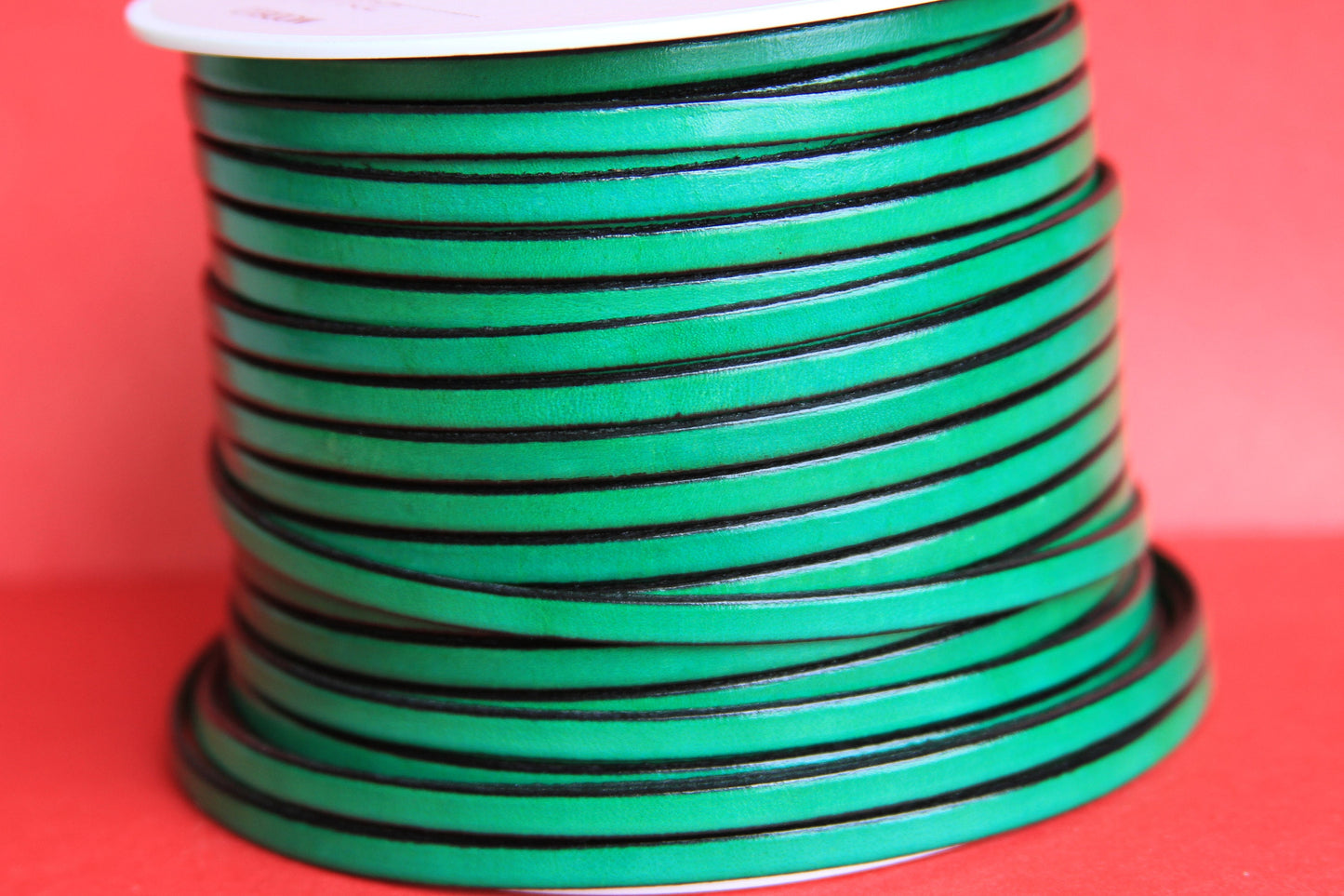 MADE in EUROPE 1 yard of 5mm flat leather cord, genuine green leather 5mm strip, flat green leather cord (221/05/15)