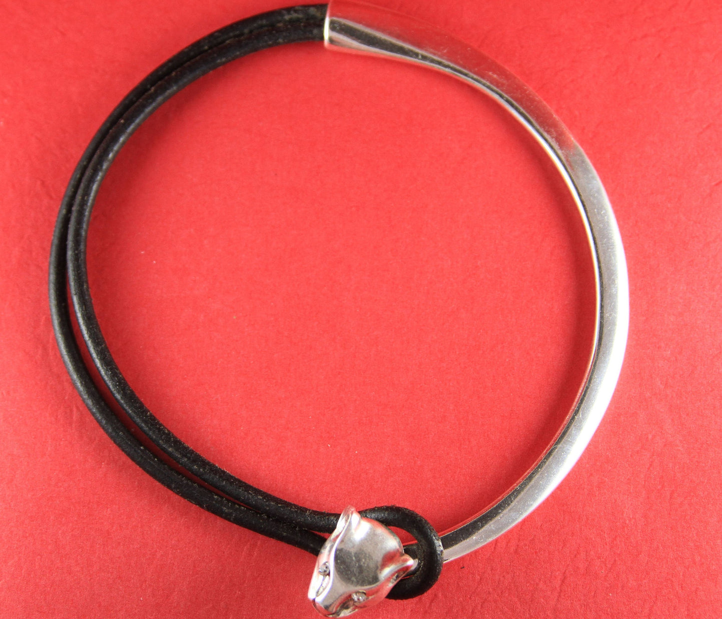 0136>> MADE in EUROPE zamak puma  half necklace, silver half necklace with strass, metal half necklace (4672cp/11)