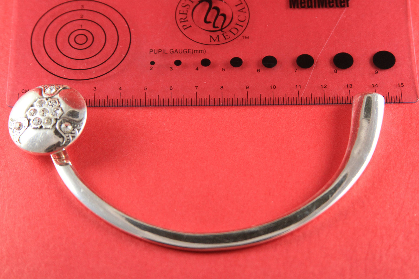 0139>> MADE in EUROPE zamak half necklace, silver half necklace with Swarovski strass, metal halt necklace (467004/11)