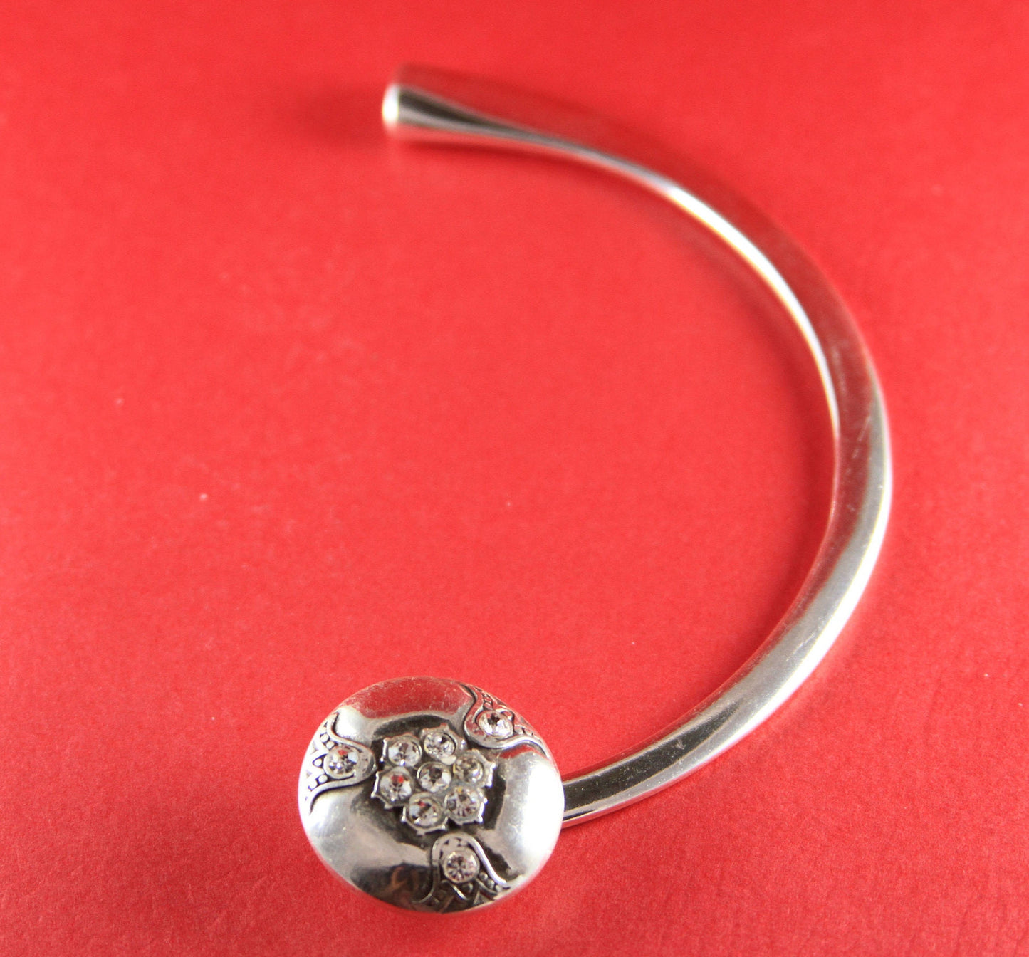0139>> MADE in EUROPE zamak half necklace, silver half necklace with Swarovski strass, metal halt necklace (467004/11)