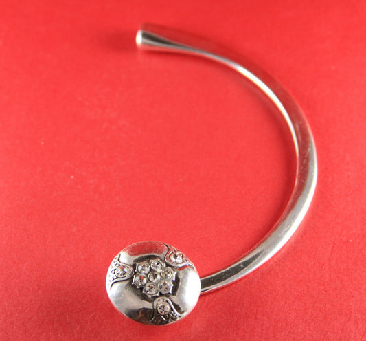 0139>> MADE in EUROPE zamak half necklace, silver half necklace with Swarovski strass, metal halt necklace (467004/11)
