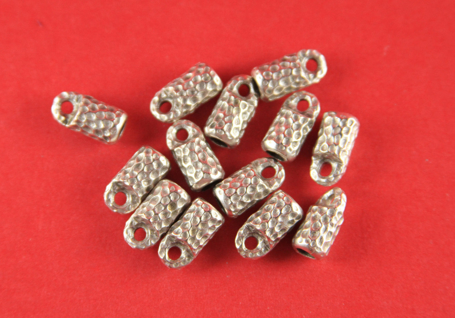 6/6 MADE IN EUROPE 4 cord end caps, 4mm round leather cord ends, silver hammered cord ends, leather cord clasp, (X5858AS) Qty4