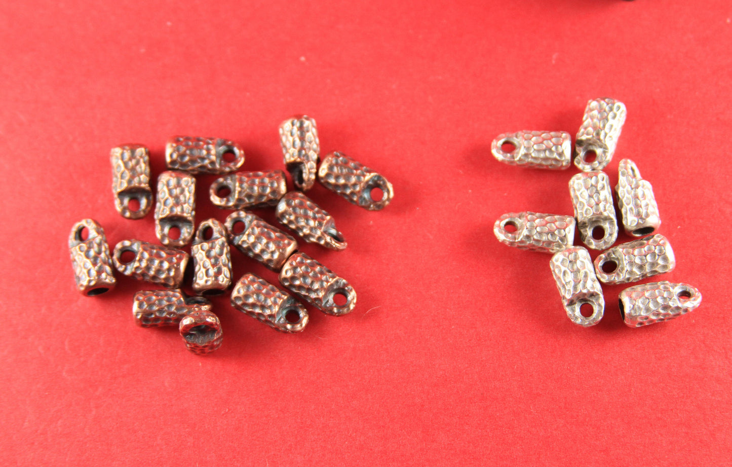 6/6 MADE IN EUROPE 4 cord end caps, 4mm round leather cord ends, silver hammered cord ends, leather cord clasp, (X5858AS) Qty4