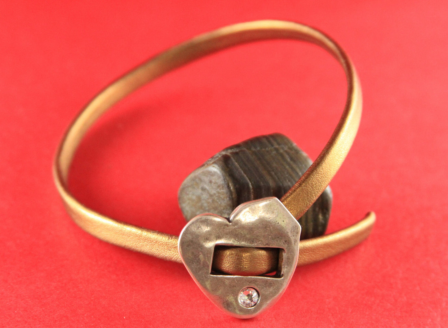 FC0062>>MADE in EUROPE zamak heart buckle clasp with Swarovski crystal, heart slider clasp, hammered heart clasp (788804/06z2) qty1