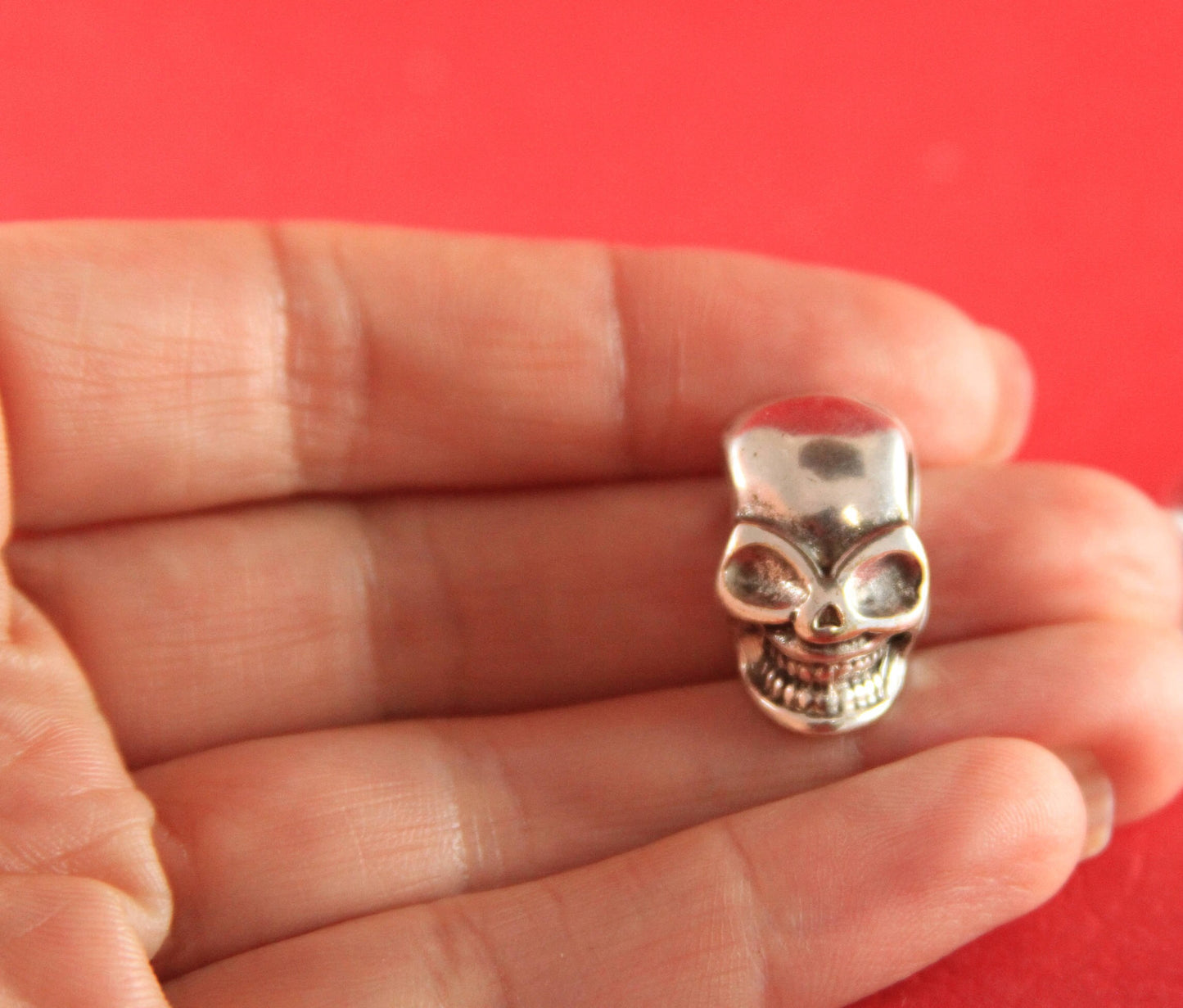 RS0126>>MADE in EUROPE 2 zamak loop makers, 5mm cord loop maker skull end, round cord skull end (24397)Qty2