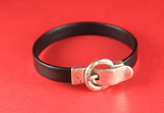FC0273>>MADE in EUROPE zamak buckle clasp, silver hammered buckle clasp, flat cord hammered clasp  qty1
