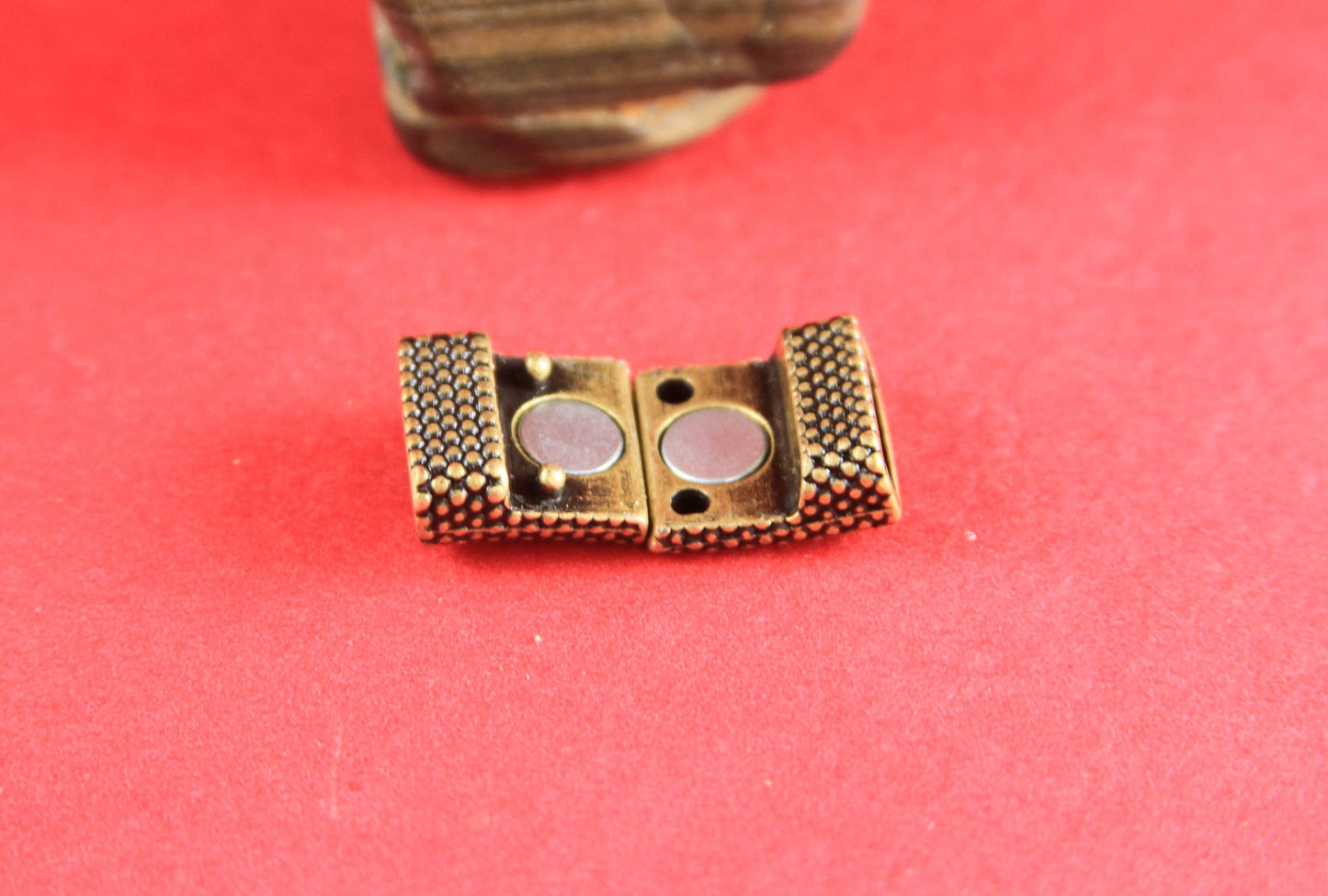 FC0149>>MADE in EUROPE zamak clasp, 10mm flat cord clasp, 10mm cord beaded clasp Qty1