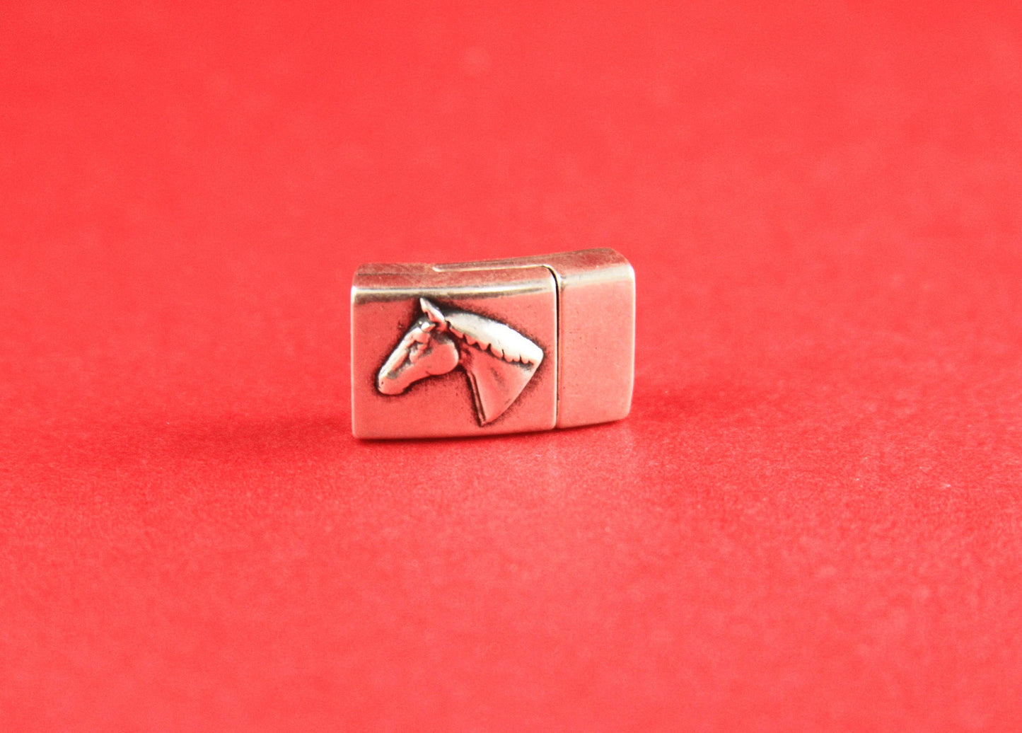 FC0143>>MADE in EUROPE zamak clasp, 10mm flat cord horse clasp, flat leather  clasp, horse clasp Qty1