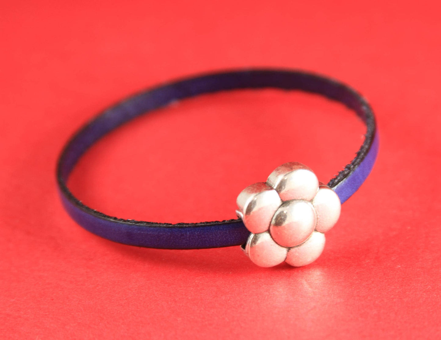 FC0124>>MADE IN EUROPE zamak flower clasp, flat cord clasp, zamak daisy clasp, flat cord flower magnetic clasp Qty1