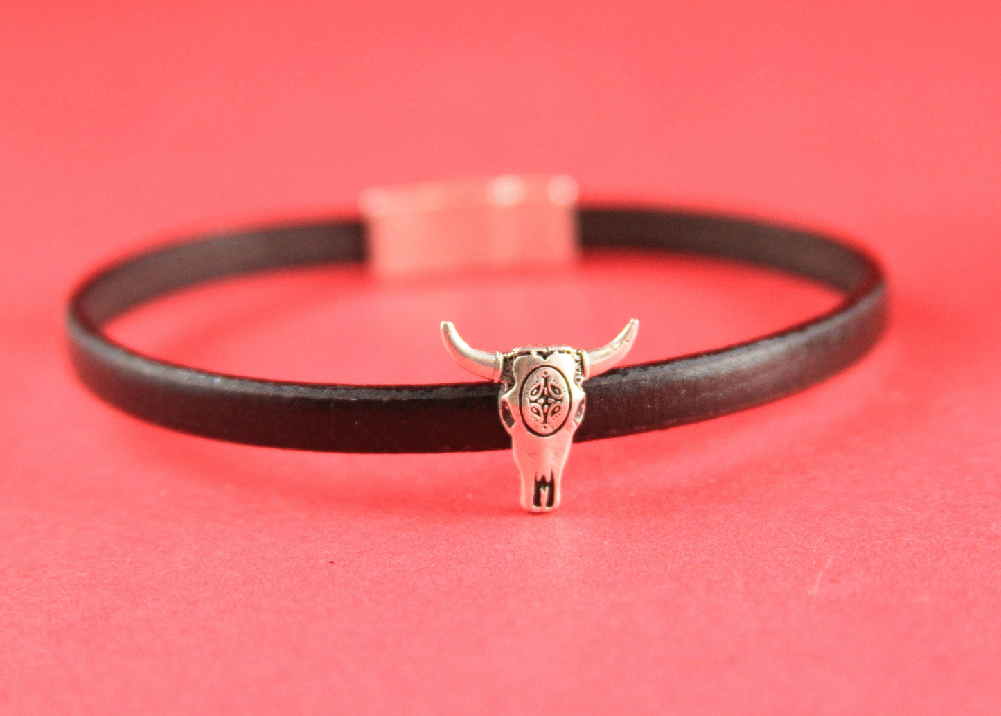 FS0232>>MADE in EUROPE 2 zamak bull skull sliders for 5mm flat leather cord, zamak slider for bracelet, 5mm flat cord slider Qty2