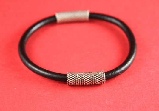 RC0082>>MADE IN EUROPE 5mm cord magnetic clasp, 5mm round leather cord clasp, round cord zamak clasp Qty1
