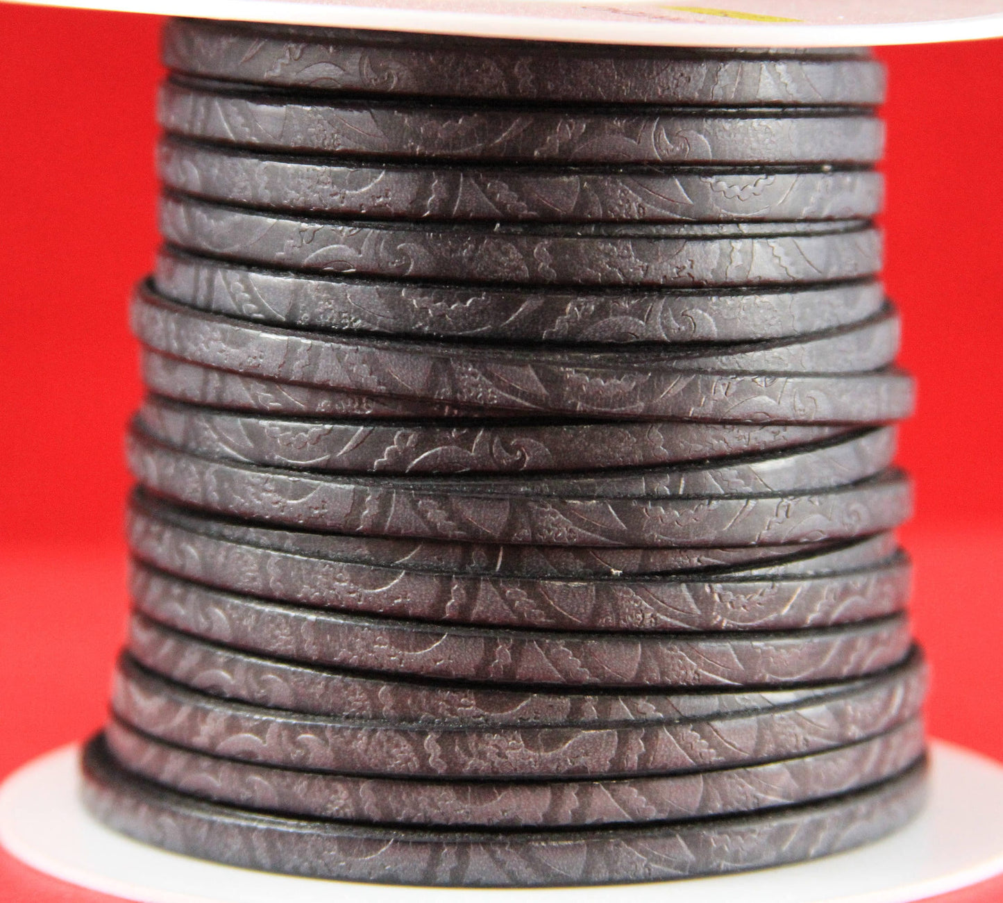 MADE in EUROPE 24'' flat 5mm engraved leather cord, 5mm flat leather cord, 5mm embossed leather cord (503/05/40)