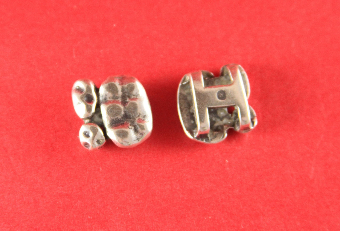 FS0159>>MADE in EUROPE 2 zamak irregular sliders, 10mm flat cord slider, 10mm leather cord sliders, zamak sliders Qty2
