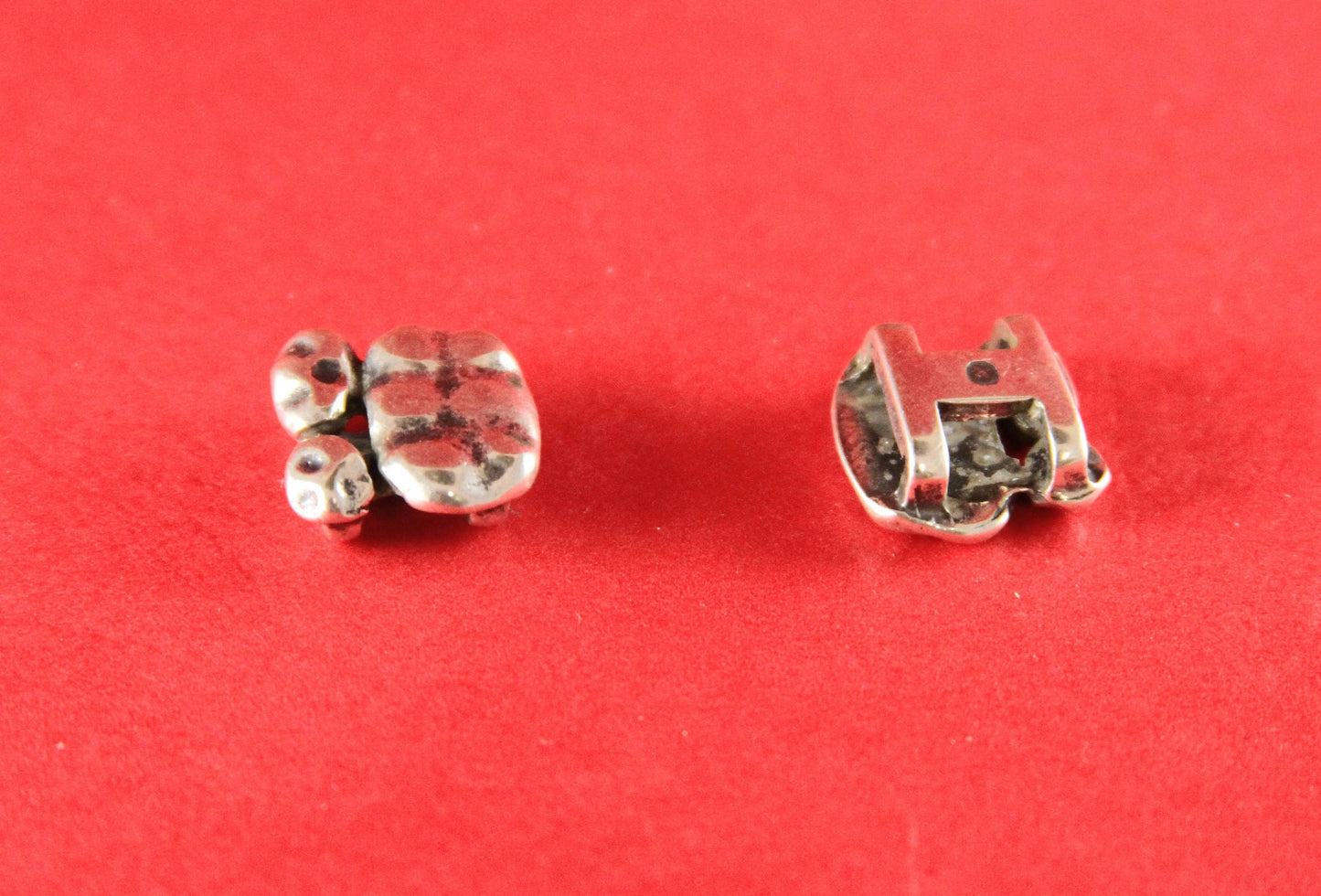 FS0159>>MADE in EUROPE 2 zamak irregular sliders, 10mm flat cord slider, 10mm leather cord sliders, zamak sliders Qty2