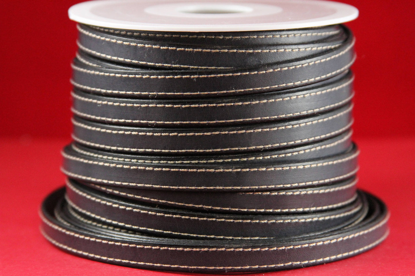 MADE IN SPAIN 24" flat stitched leather cord, gray 10mm flat leather cord, 10mm stitched leather cord (240/10/40)