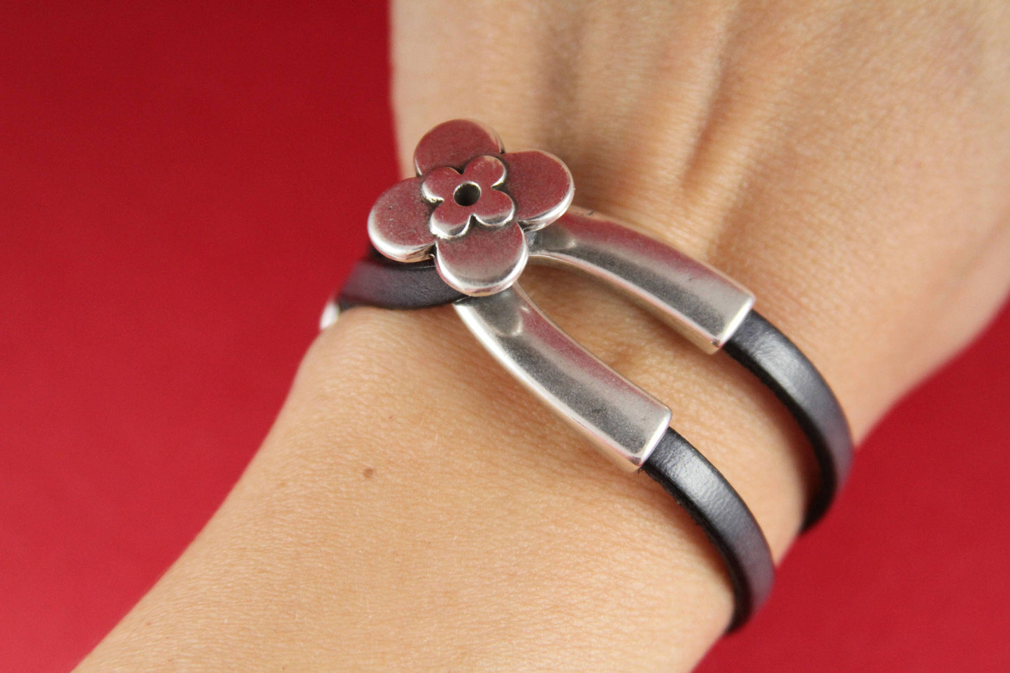 B0046>>MADE in EUROPE zamak clasp with slider, zamak 5mm cord clasp, bracelet flower hook clasp (9136-0577)qty1set