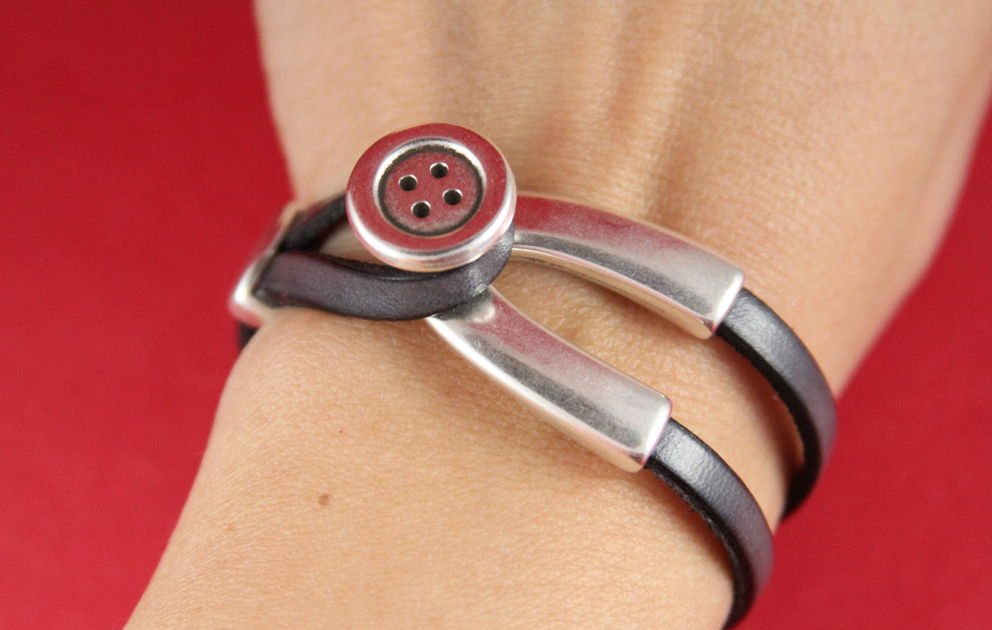 B0058>>MADE in EUROPE zamak button clasp with slider, double strand 5mm cord clasp, 5mm flat cord clasp,  U clasp (9136-0277)Qty1set