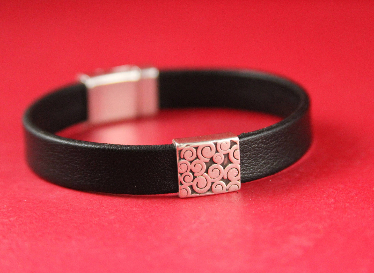 FS0187>>MADE in EUROPE 2 zamak swirl sliders, silver square slider, 10mm flat cord slider, 10mm flat cord swirl slider qty2