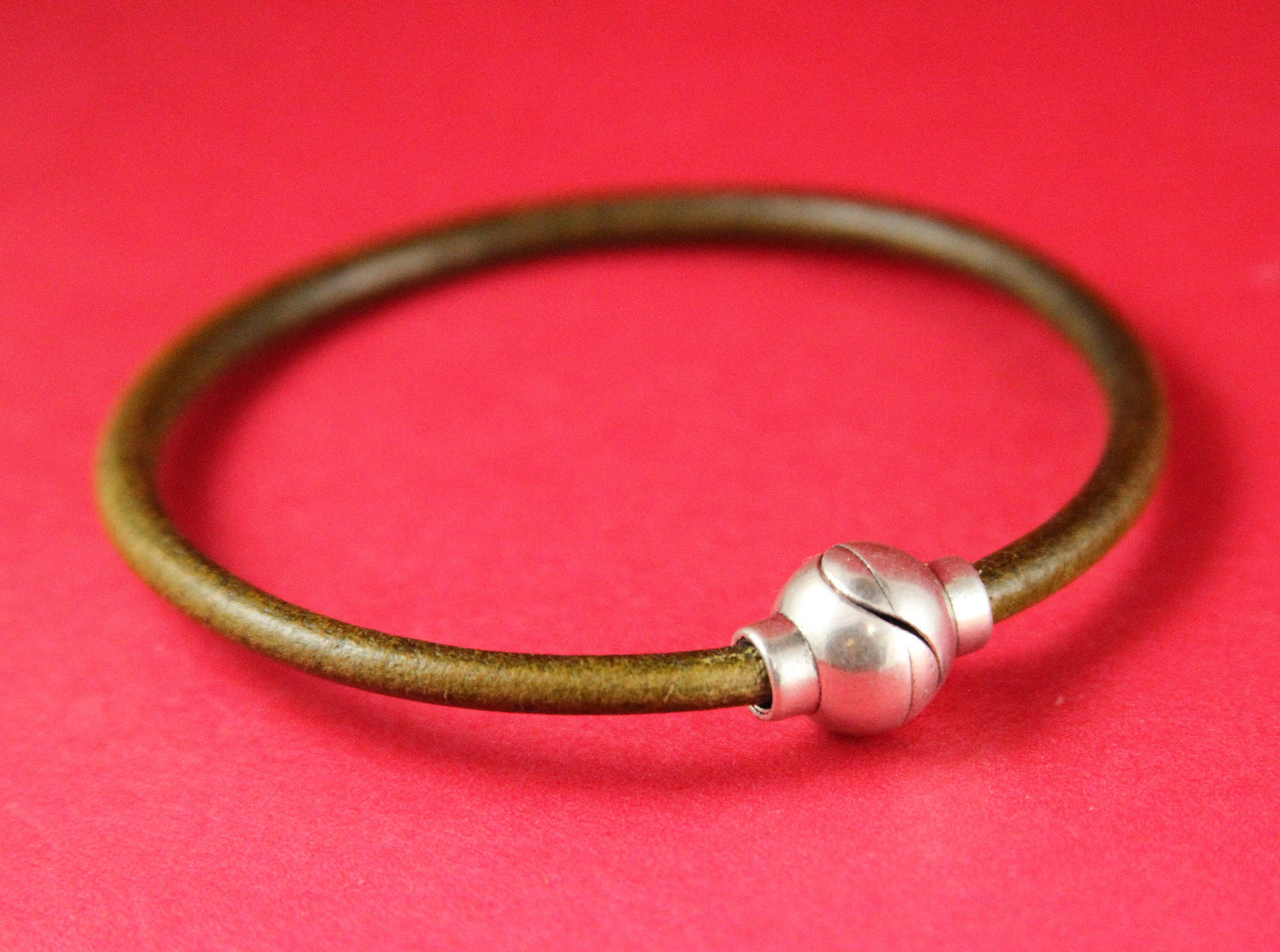 RC0043>>MADE in EUROPE 4mm cord clasp, 4mm round cord ball clasp, round cord zamak clasp Qty1