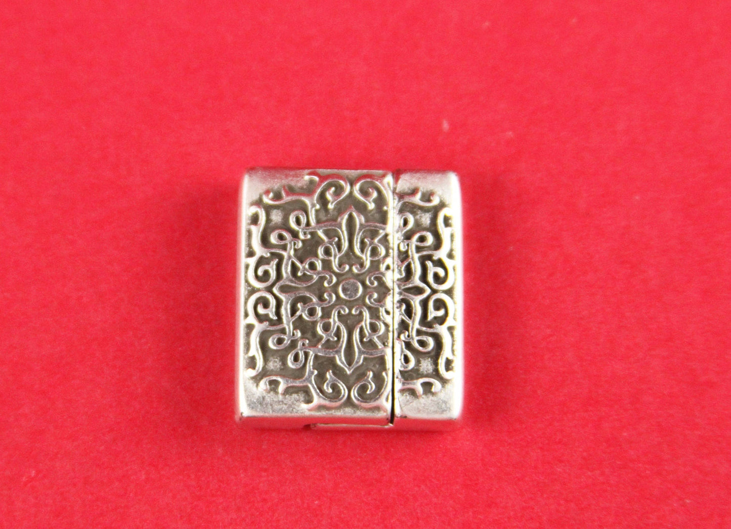 FC0015>>MADE in EUROPE zamak clasp,20mm flat cord embossed clasp, 20mm flat clasp, silver clasp Qty1