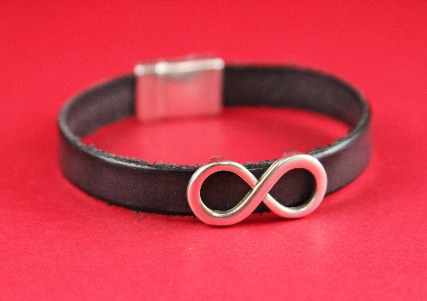 FS0180>>MADE in EUROPE 2 zamak infinity connectors, silver infinity connector, 10mm flat cord infinity slider, qty2