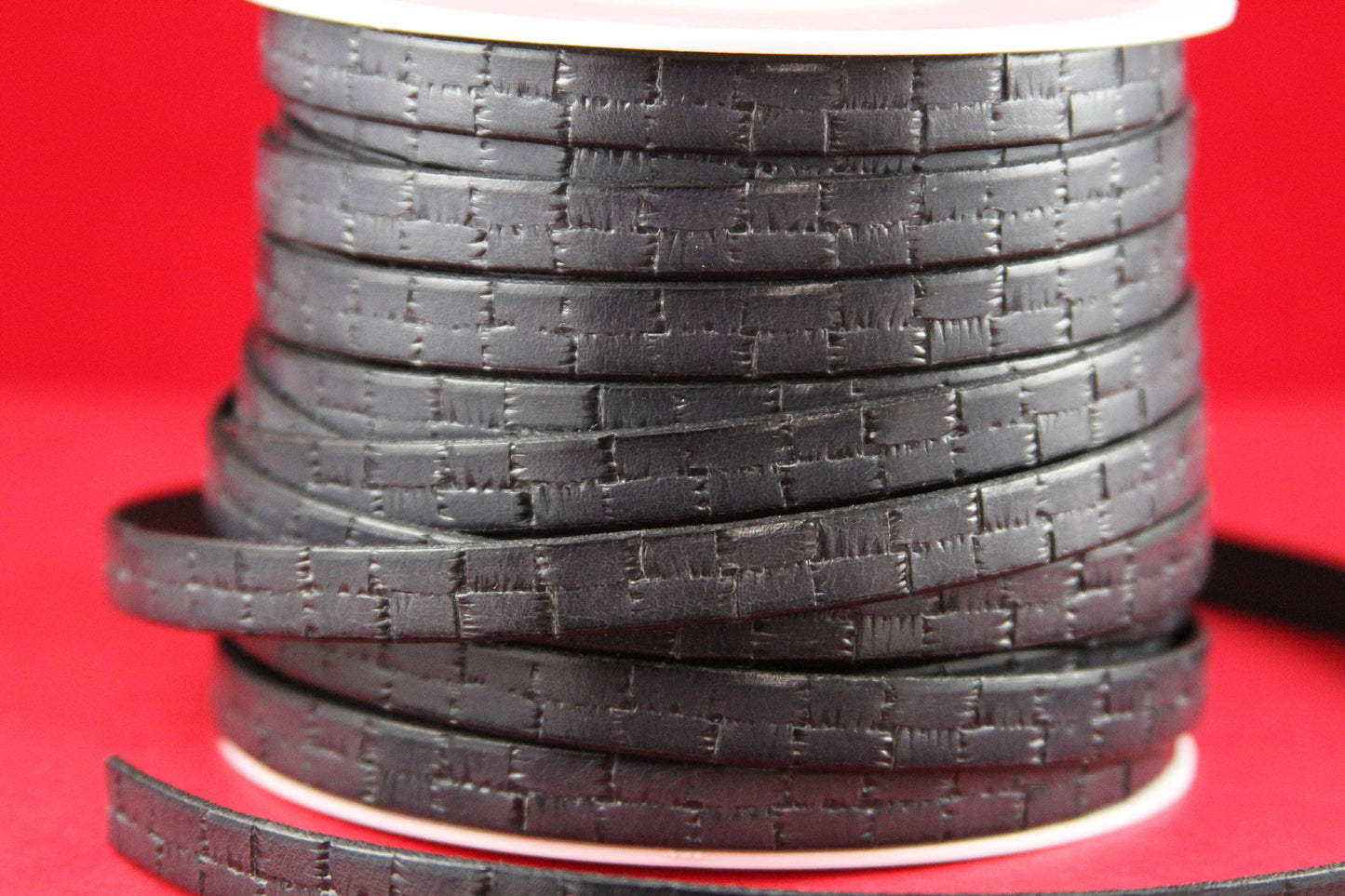 MADE in SPAIN 24" flat leather cord, 10mm flat engraved leather cord for bracelet, embossed 10mm leather cord (505/10/40)