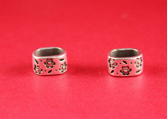 LS0066>>MADE IN EUROPE 2 zamak floral sliders, licorice zamak  slider, 10x6mm sliders, silver spacer sliders Qty2