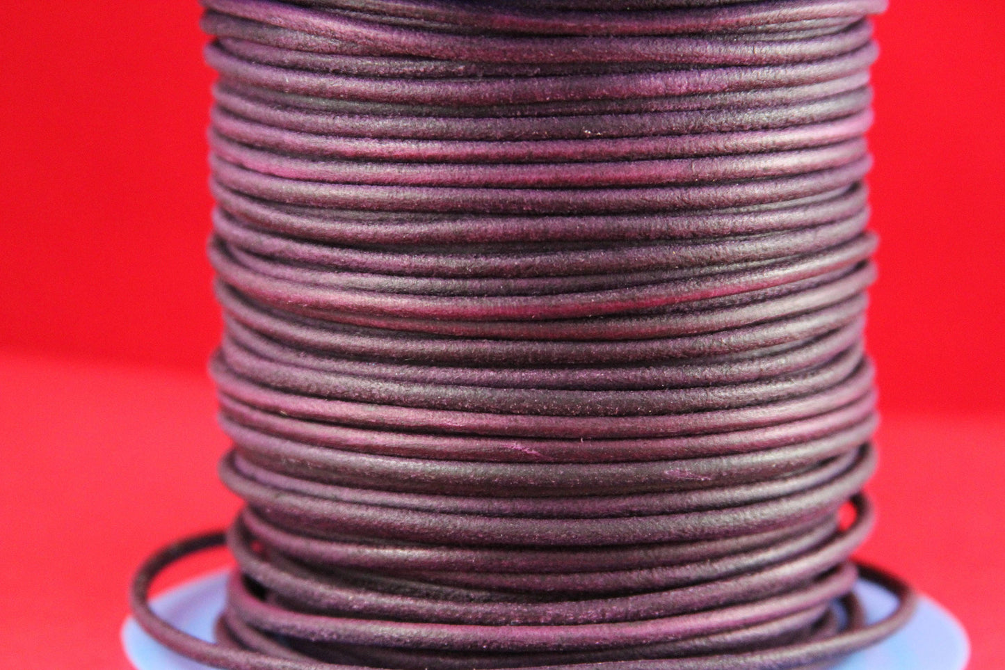 MADE in EUROPE 2 yards of suede cord, 3mm round suede cord (3crolil)