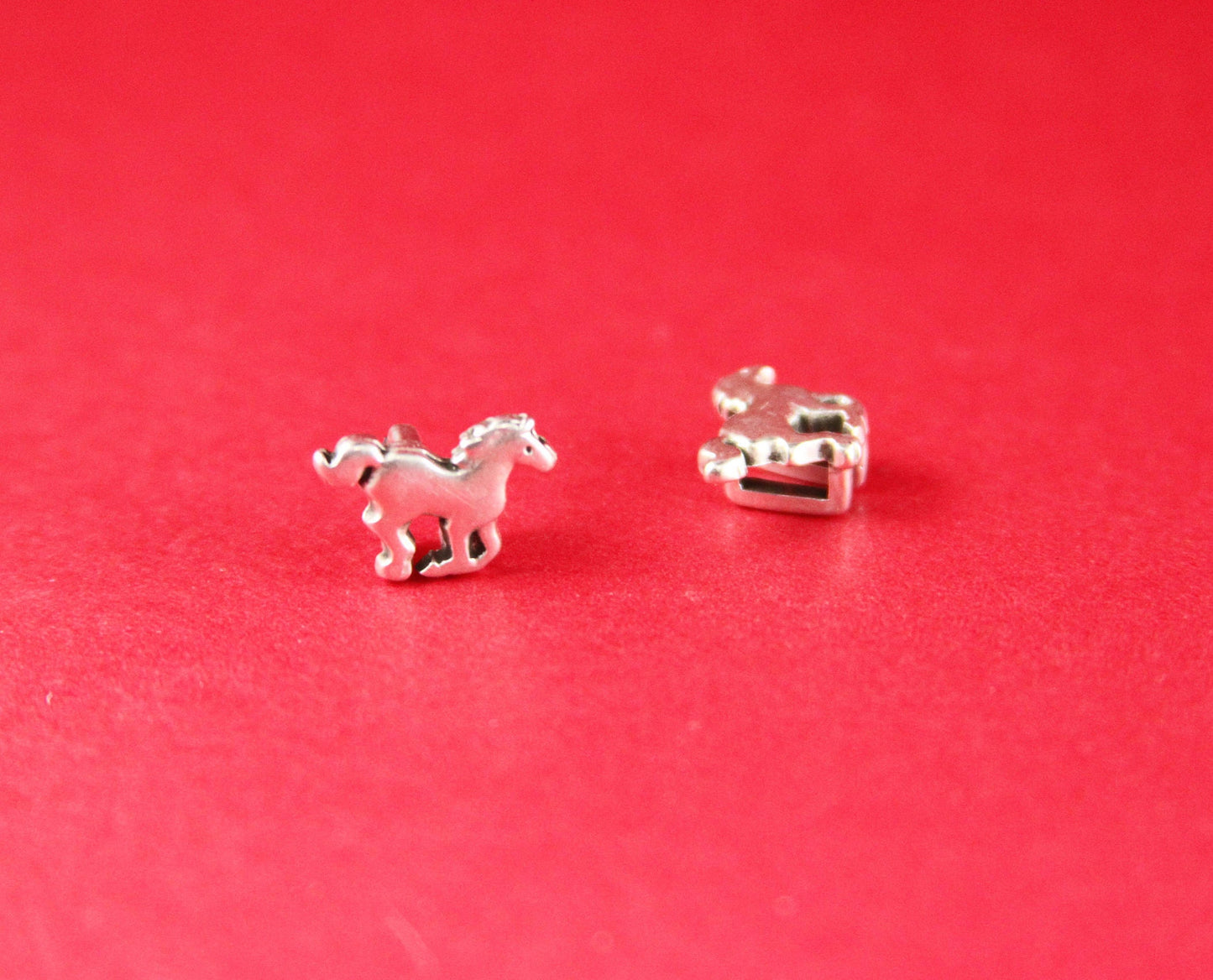 FS0210>>MADE in EUROPE 2 zamak sliders, 5mm cord zamak slider, flat 5mm cord slider, zamak horse slider, horse head slider (11299-0077)