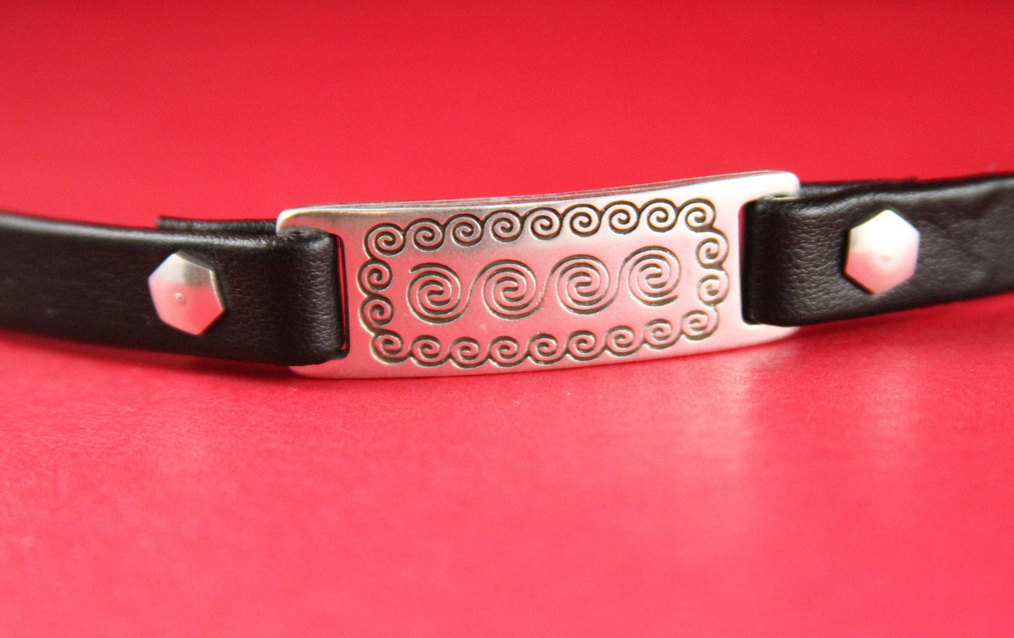 C0018>>MADE in EUROPE zamak connector, 10mm cord connector, flat 10mm leather cord connector  Qty 1