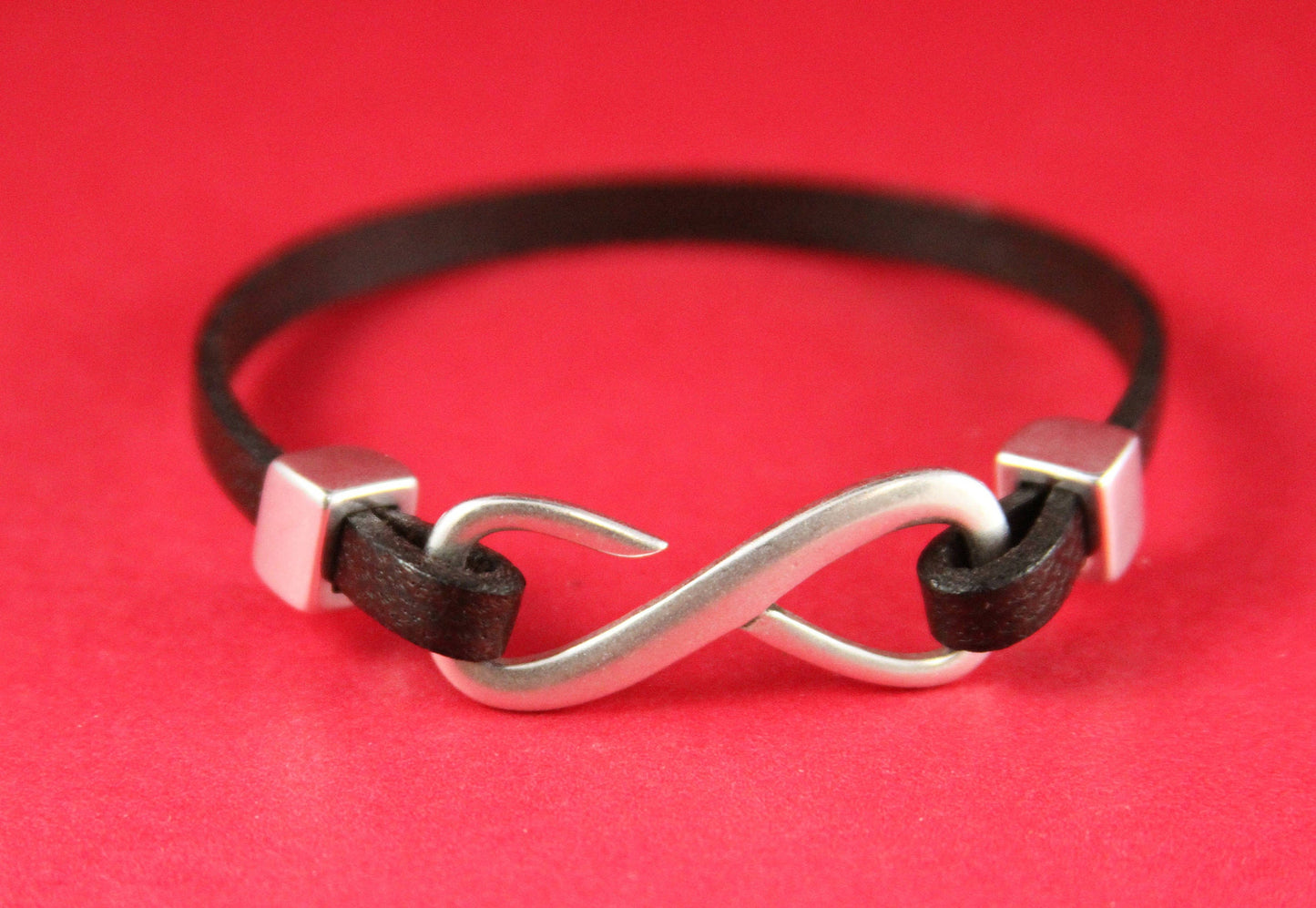FC0131>>MADE in EUROPE  zamak infinity hook clasp with 2 loop makers, flat 5mm cord hook clasp,  5mm flat cord clasp Qty1set