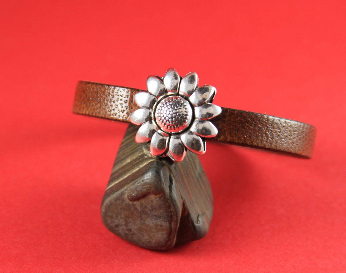 FC0036>>MADE in EUROPE sunflower clasp, 10mm flat cord clasp, 10x2mm clasp (ng1567) Qty1