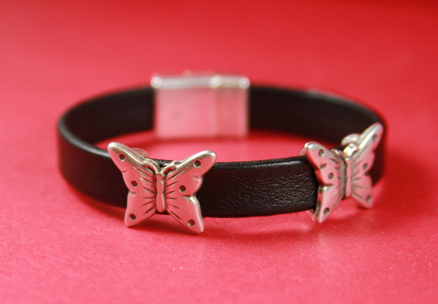 FS0284>>MADE IN EUROPE 2 zamak butterfly sliders, flat cord slider, 10mm flat cord sliders, silver butterfly sliders Qty2
