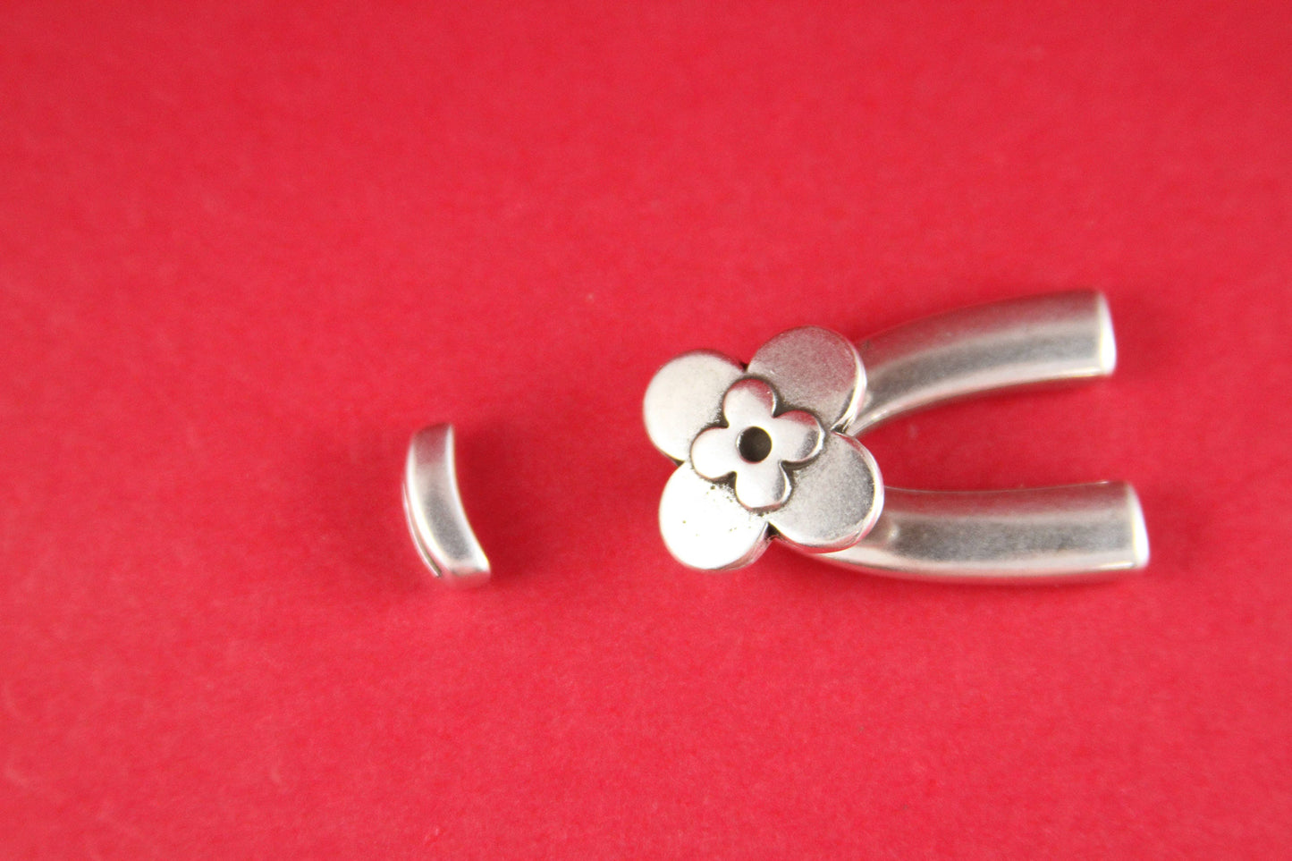 B0046>>MADE in EUROPE zamak clasp with slider, zamak 5mm cord clasp, bracelet flower hook clasp (9136-0577)qty1set