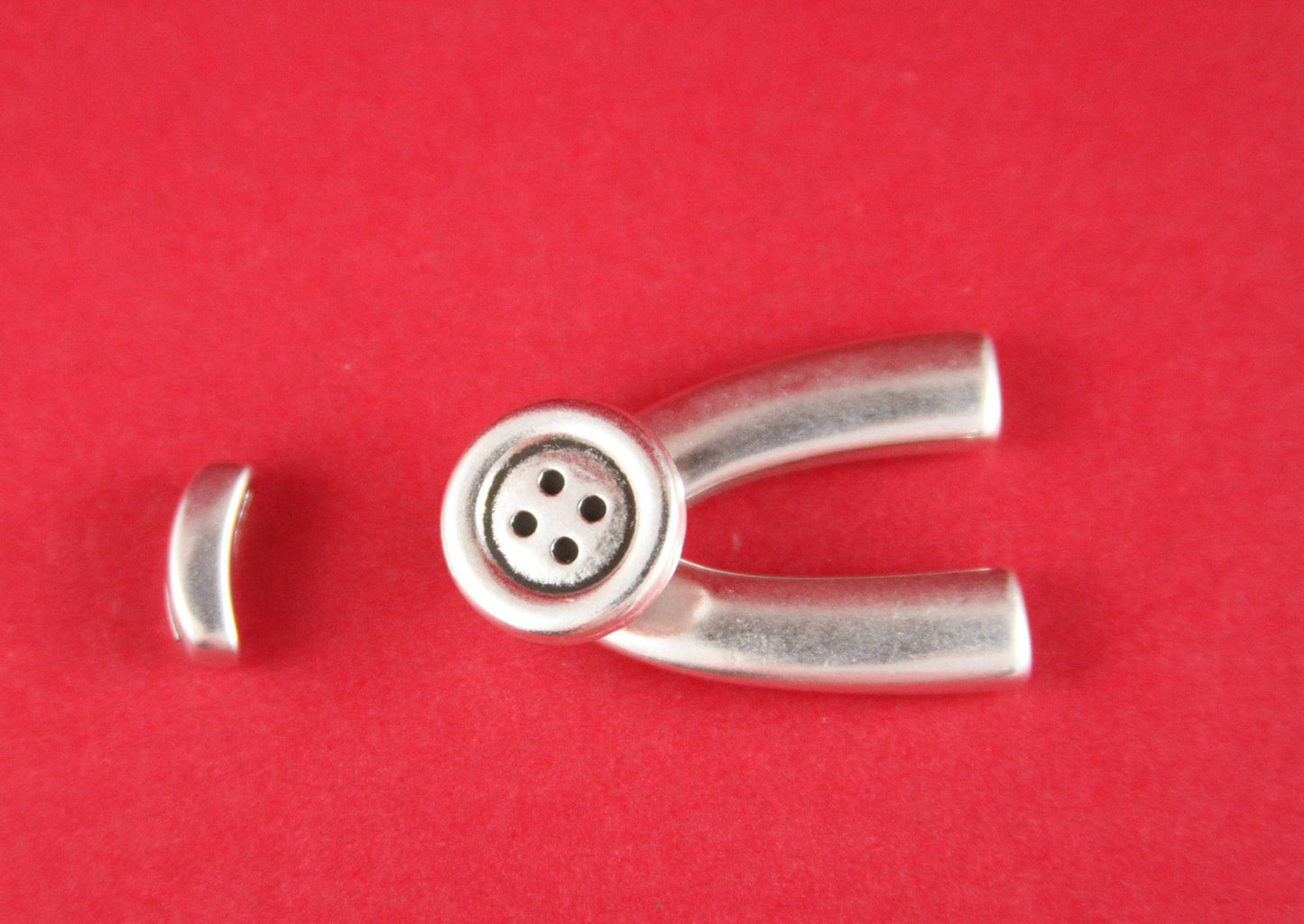 B0058>>MADE in EUROPE zamak button clasp with slider, double strand 5mm cord clasp, 5mm flat cord clasp,  U clasp (9136-0277)Qty1set