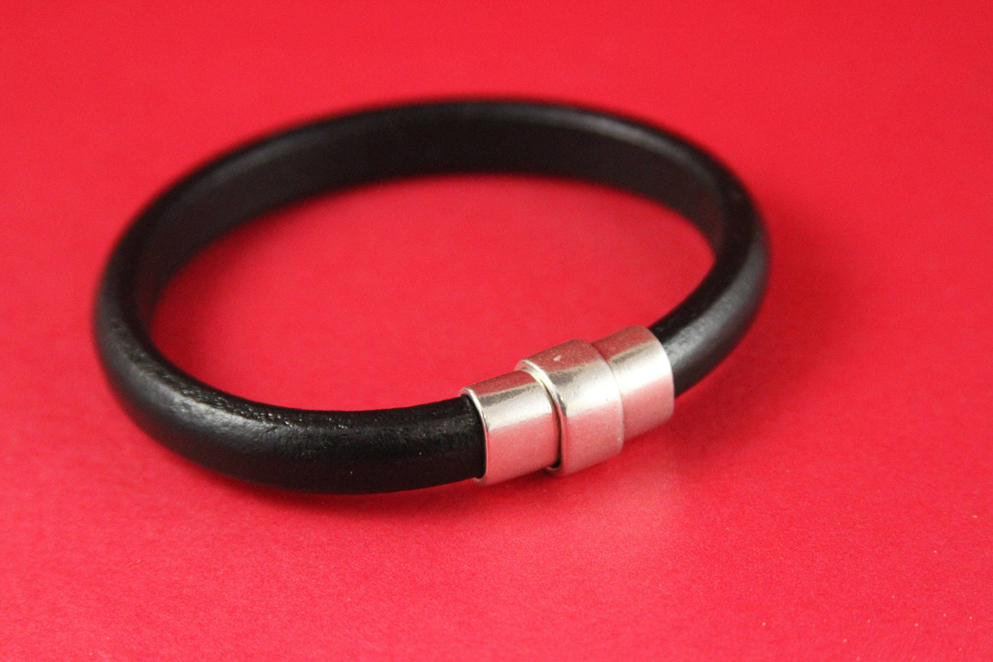 LC0012>>MADE in EUROPE zamak clasp, licorice cord clasp, licorice cord clasp qty1