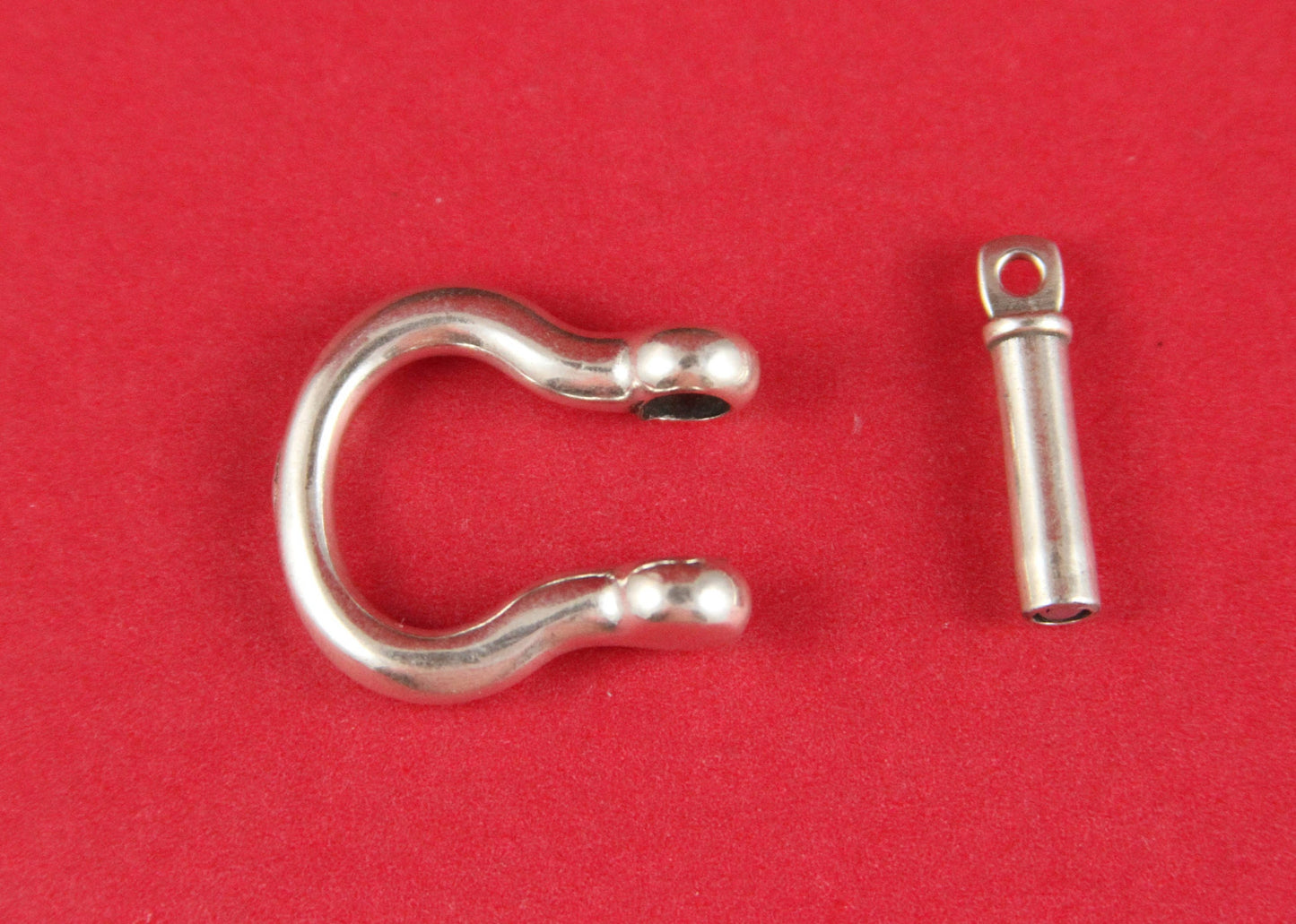 FC0155>>MADE in EUROPE zamak horseshoe shape clasp for 10mm flat cord, D-ring zamak clasp (TMN1S) Qty1